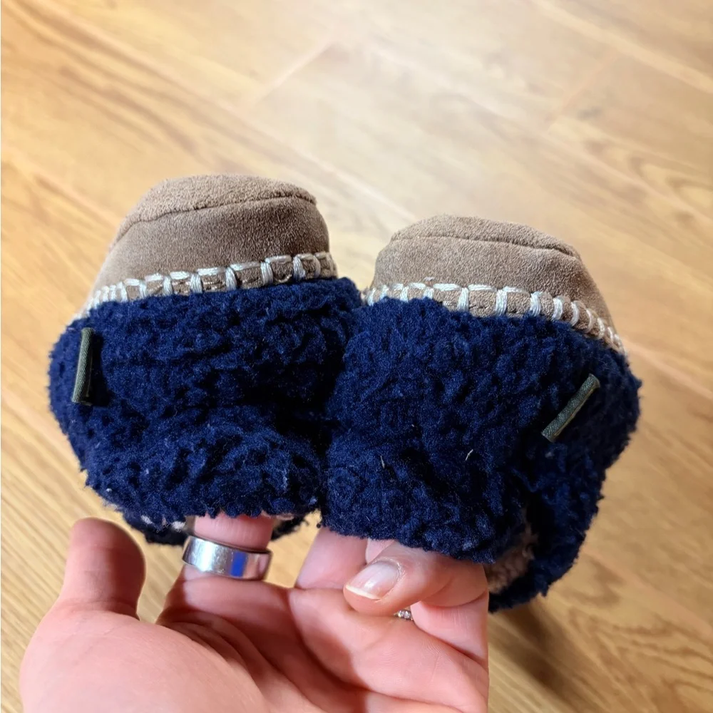 L.L.Bean Toddler Sherpa Slippers Navy Size 5–6 Cozy Fleece Slip On